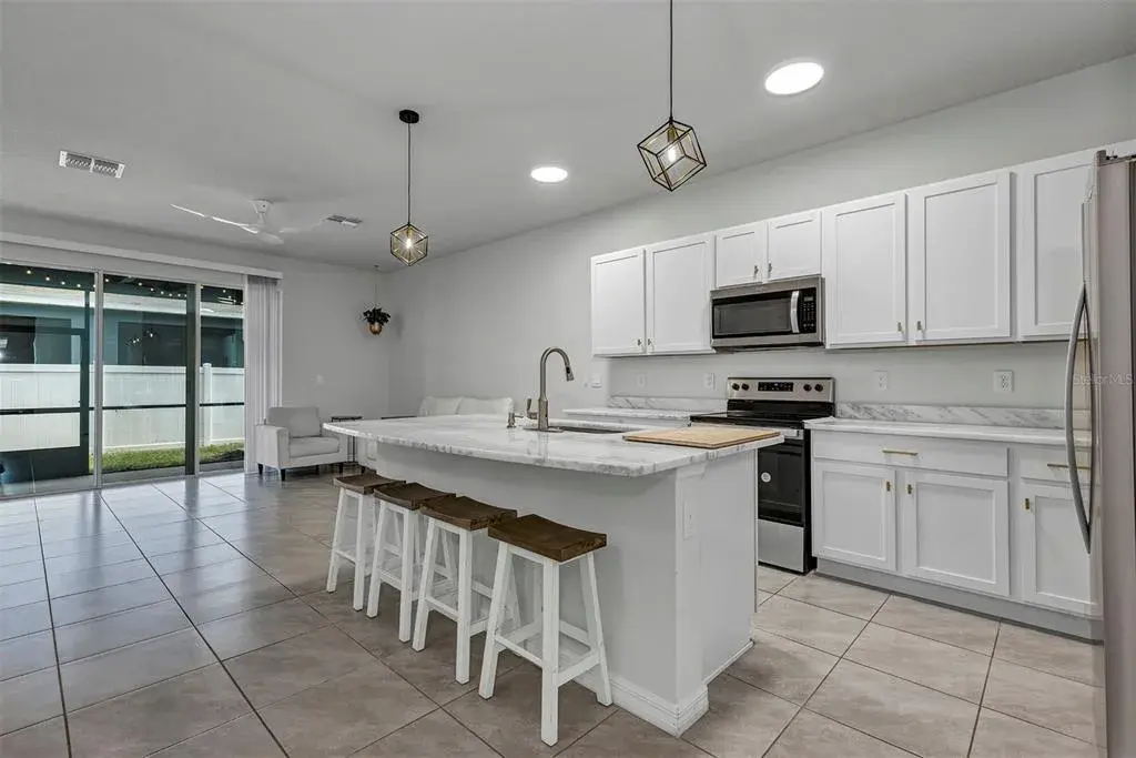 Property for sale at 4015 BLUE BANKS LANE, BRADENTON, FL, 34208