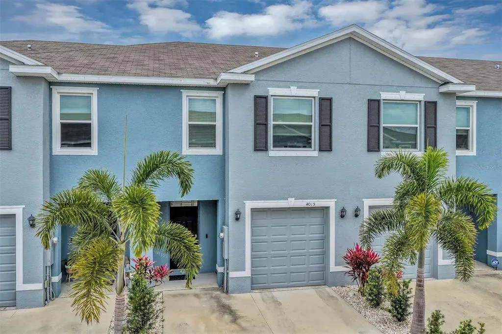 Property for sale at 4015 BLUE BANKS LANE, BRADENTON, FL, 34208