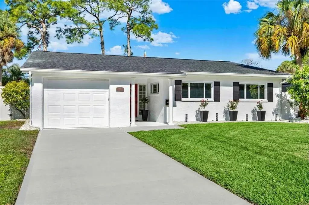 Property for sale at 4510 NE HELENA STREET NE, ST PETERSBURG, FL, 33703