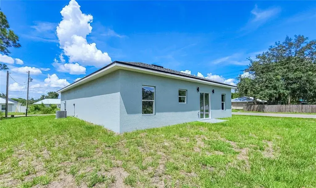 Property for sale at 300 CASPIAN TERN AVENUE, SEBRING, FL, 33870
