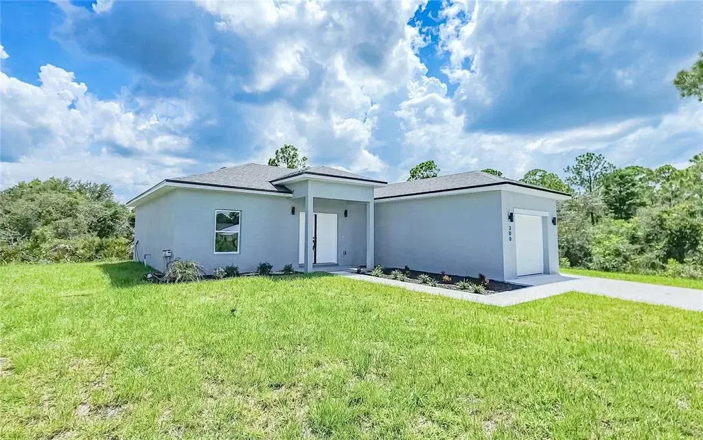 Property for sale at 300 CASPIAN TERN AVENUE, SEBRING, FL, 33870