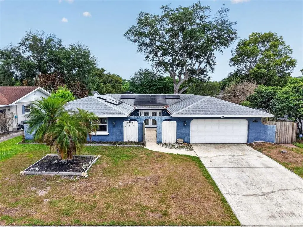 Property for sale at 3217 LAKE ANDERSON AVENUE, ORLANDO, FL, 32812