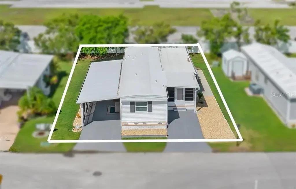Property for sale at 176 W MANATEE LOOP, PUNTA GORDA, FL, 33950