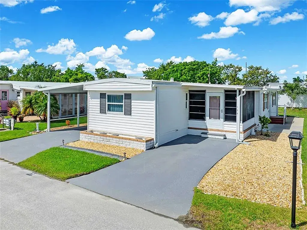 Property for sale at 176 W MANATEE LOOP, PUNTA GORDA, FL, 33950