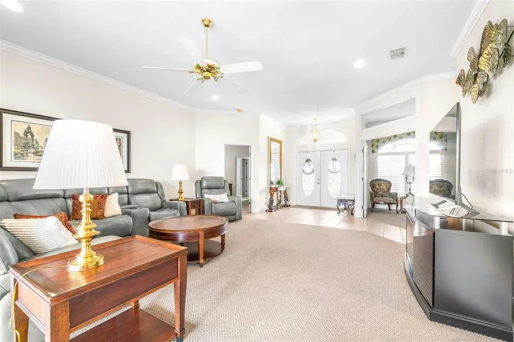 Property for sale at 6758 HUNTINGTON HILLS BOULEVARD, LAKELAND, FL, 33810