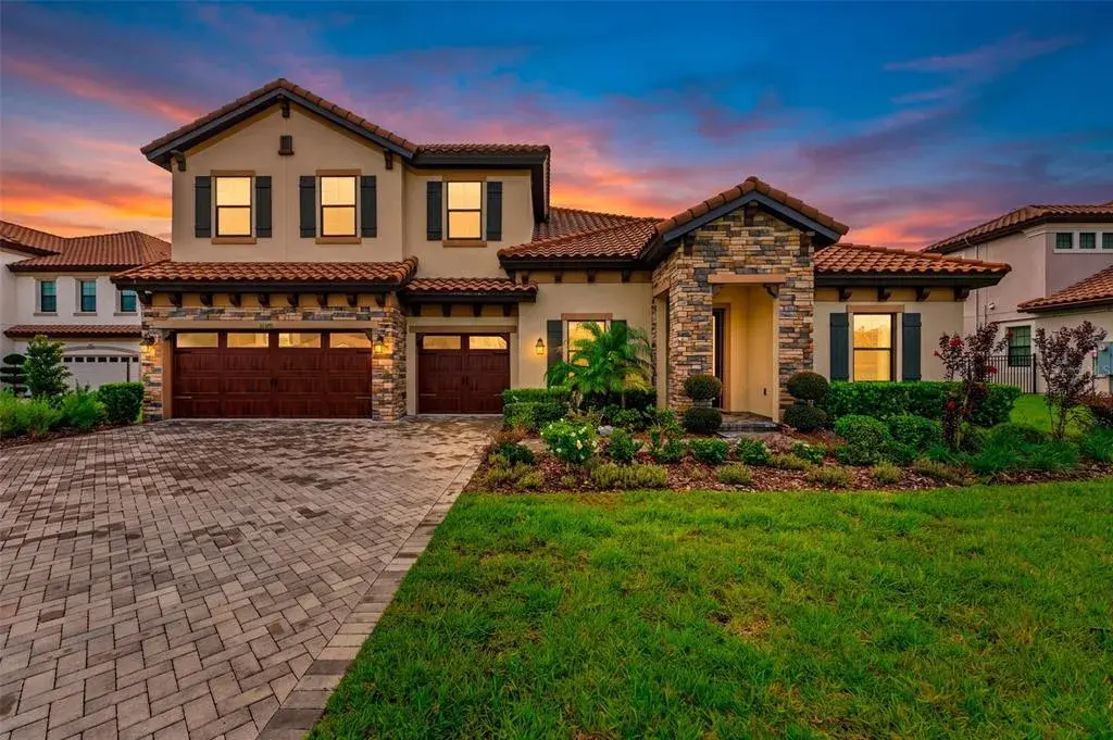 Property for sale at 10370 MEADOWRUN DRIVE, LITHIA, FL, 33547