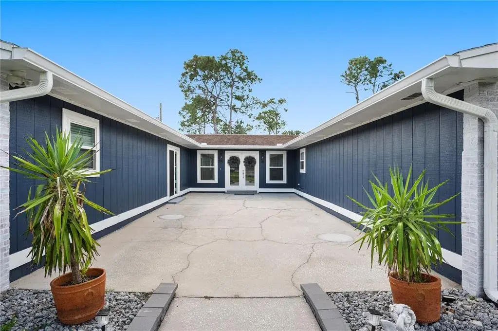 Property for sale at 1321 LAKE MIRIAM DRIVE, LAKELAND, FL, 33813