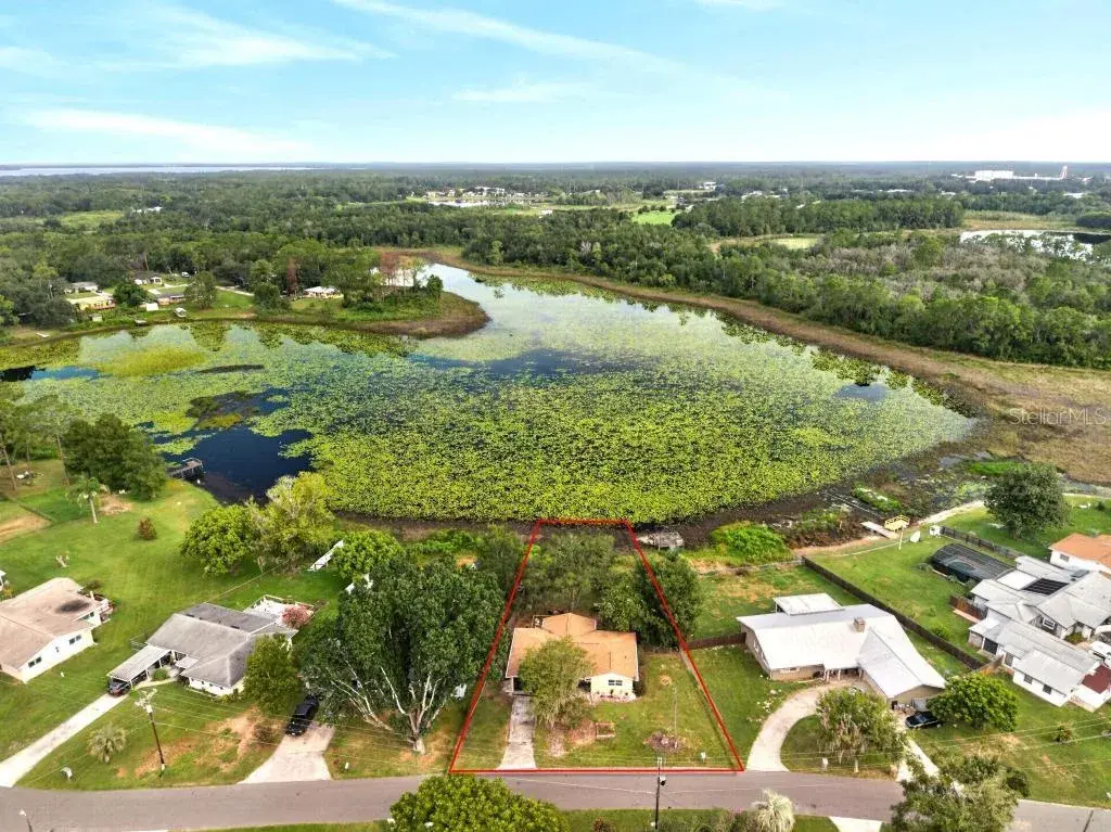 Waterfront Bungalow on Lake Bracy in Three Lakes subdivision