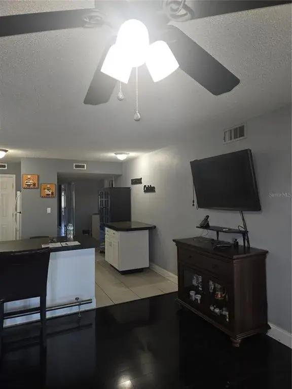 Property for sale at 6400 46TH AVENUE N UNIT 305, KENNETH CITY, FL, 33709