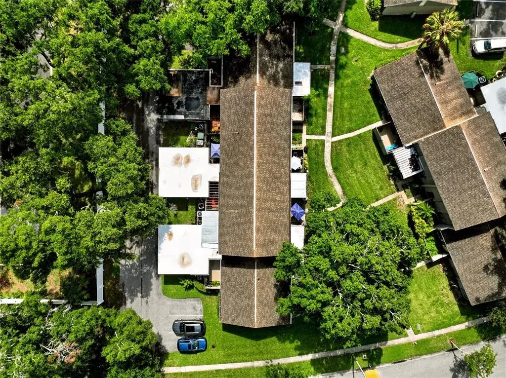 Property for sale at 8003 JASMINE DRIVE UNIT 8003, TAMPA, FL, 33637