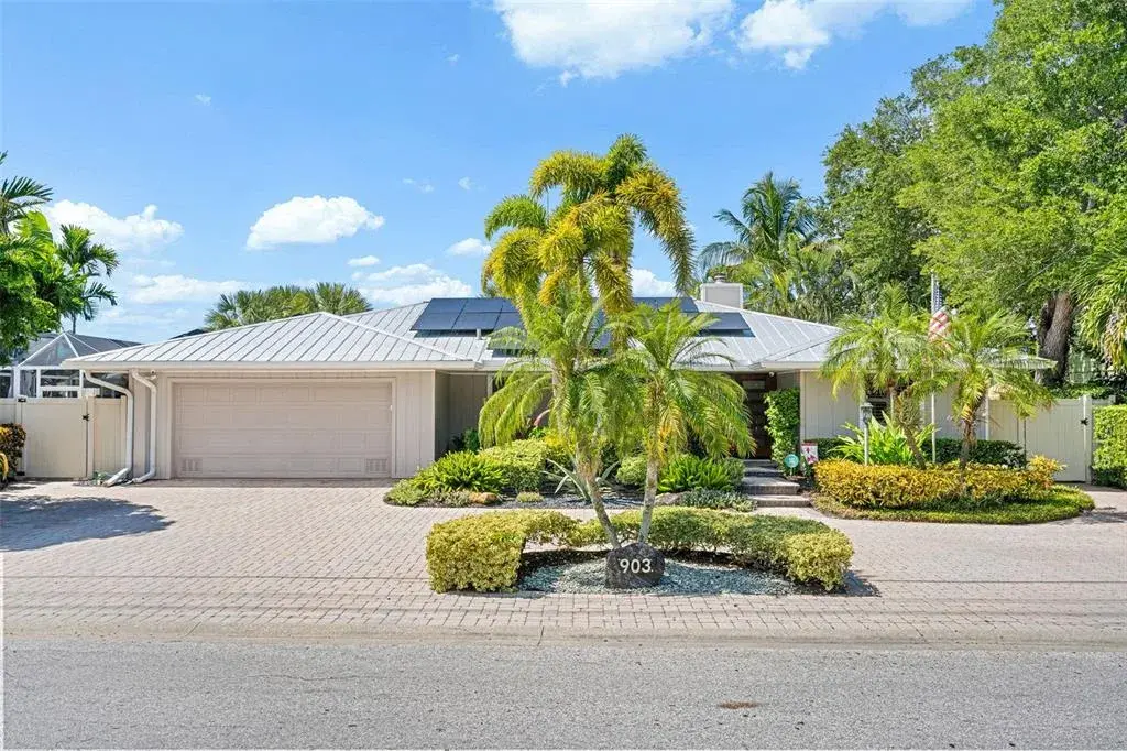 Property for sale at 903 20TH AVENUE W, PALMETTO, FL, 34221