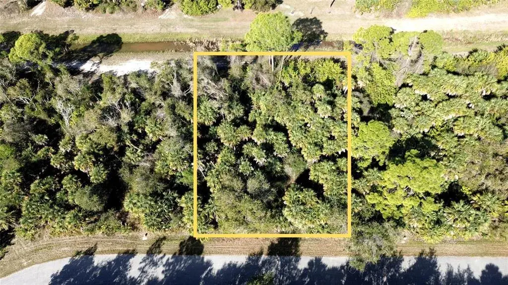 Property for sale at RAYFIELD DRIVE, NORTH PORT, FL, 34291