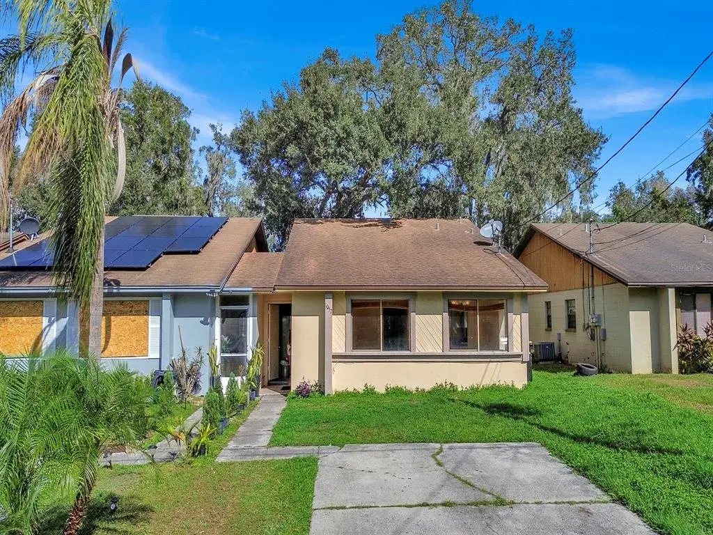 Property for sale at 1057 OLD SOUTH DRIVE, LAKELAND, FL, 33811