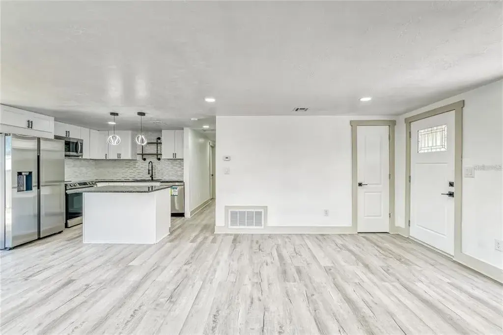 Property for sale at 1300 MELONWOOD AVENUE, CLEARWATER, FL, 33759
