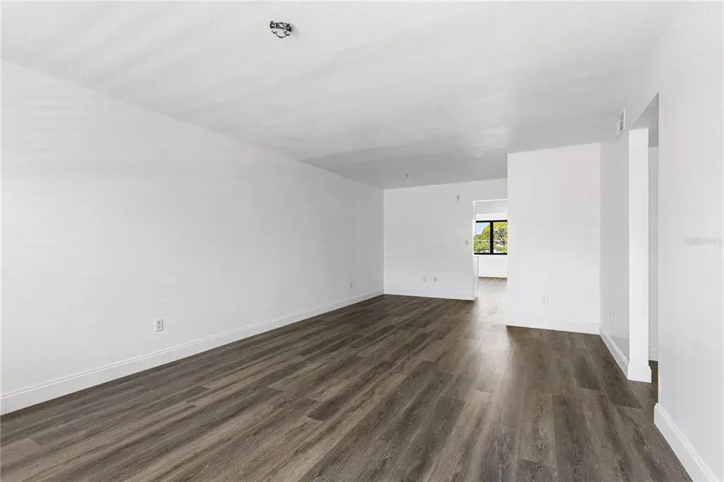 Property for sale at 5080 LOCUST STREET NE UNIT 322, ST PETERSBURG, FL, 33703
