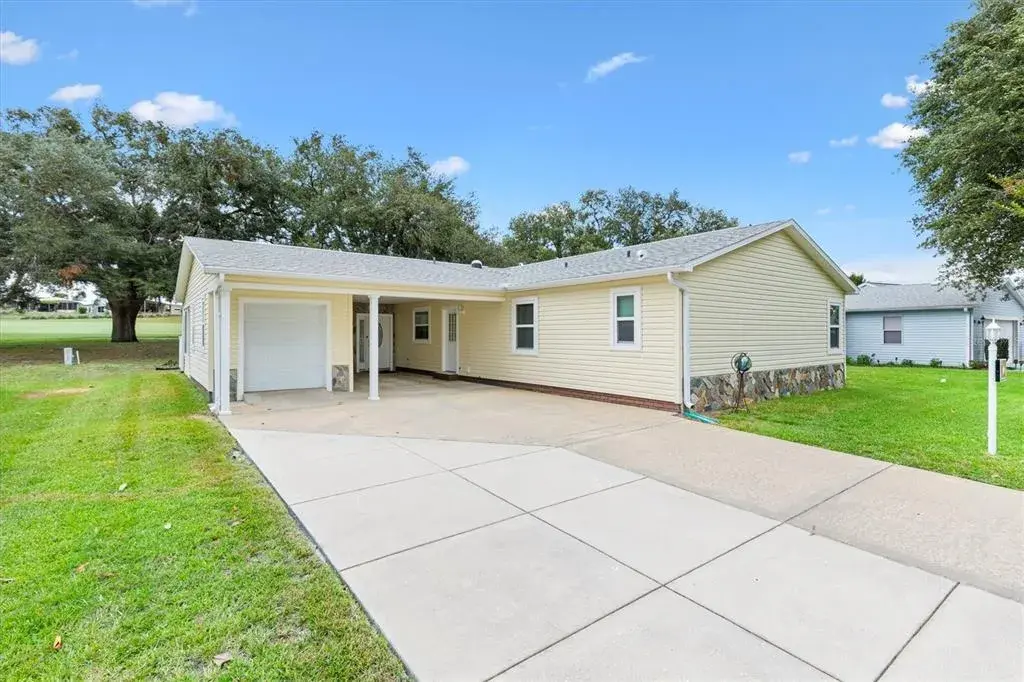 Property for sale at 723 HEATHROW AVENUE, THE VILLAGES, FL, 32159