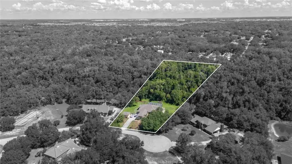 Beautiful Acreage!