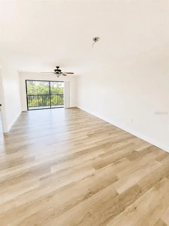 Property for sale at 1054 LOTUS COVE COURT UNIT 633, ALTAMONTE SPRINGS, FL, 32714