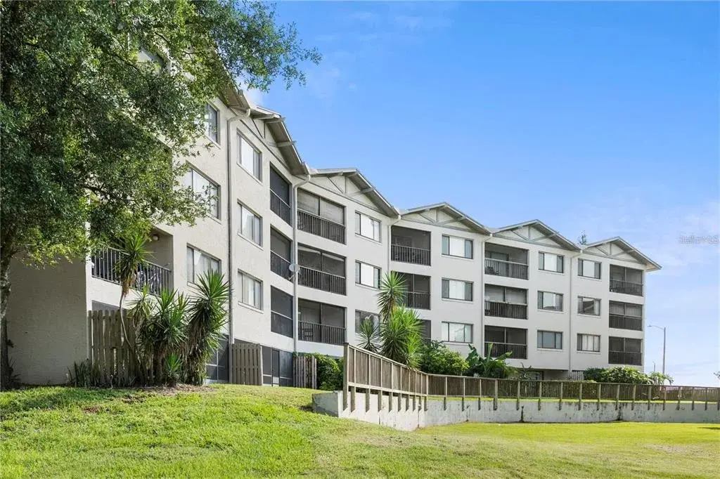 Property for sale at 1054 LOTUS COVE COURT UNIT 633, ALTAMONTE SPRINGS, FL, 32714