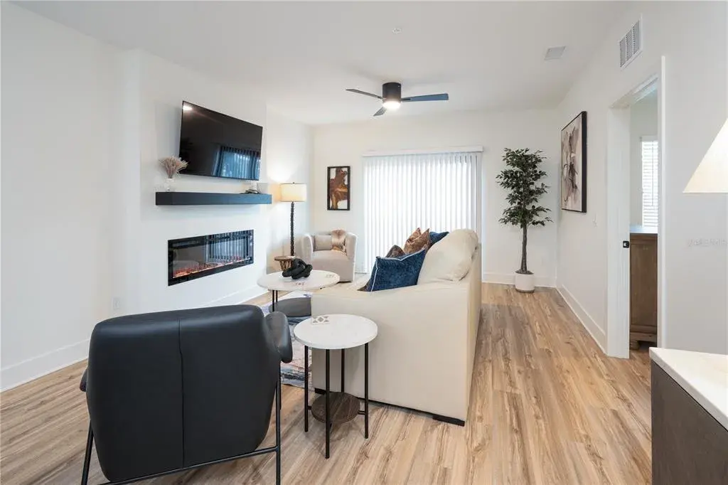 Property for sale at 419 SE 1ST AVENUE UNIT 101, OCALA, FL, 34471