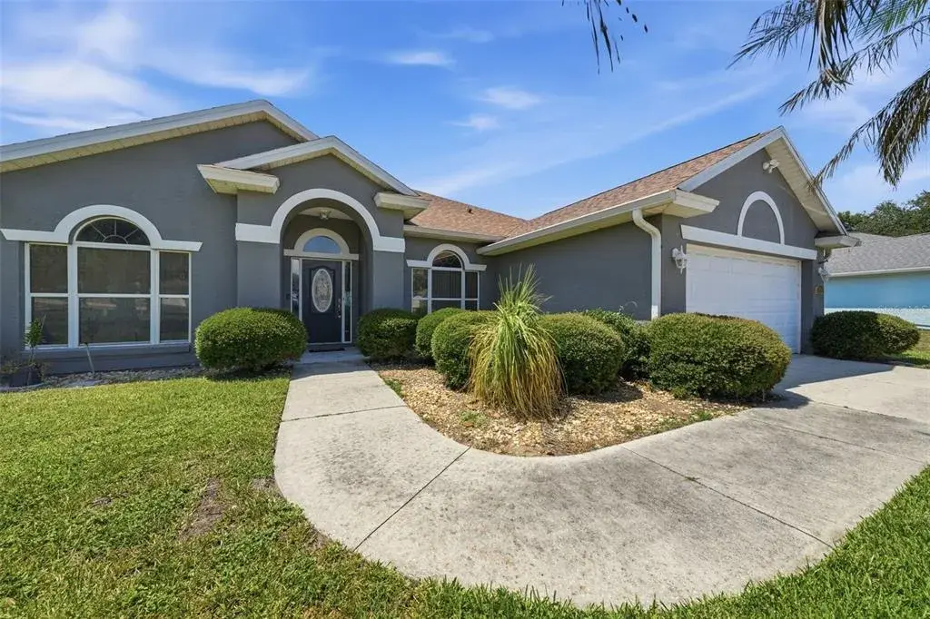 Property for sale at 36723 SUNDANCE DRIVE, GRAND ISLAND, FL, 32735