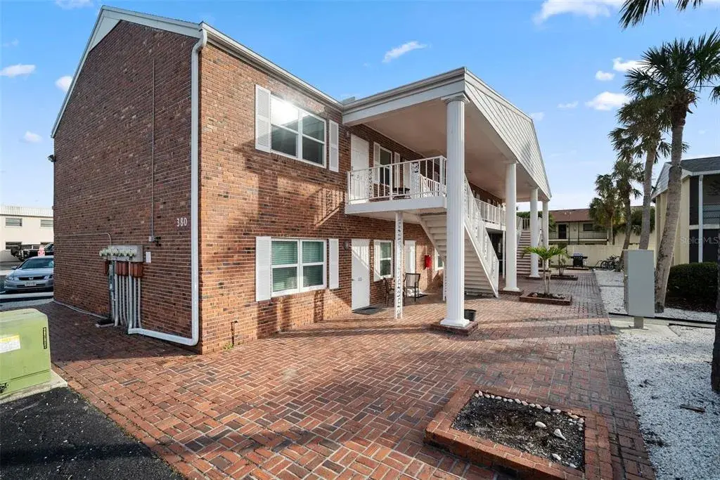 Property for sale at 380 BASE AVENUE E UNIT 202, VENICE, FL, 34285