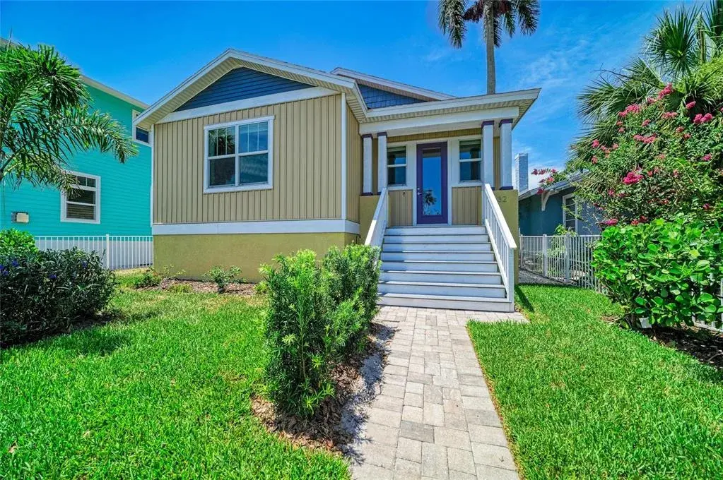 Property for sale at 632 VIRGINIA DRIVE, BRADENTON, FL, 34205