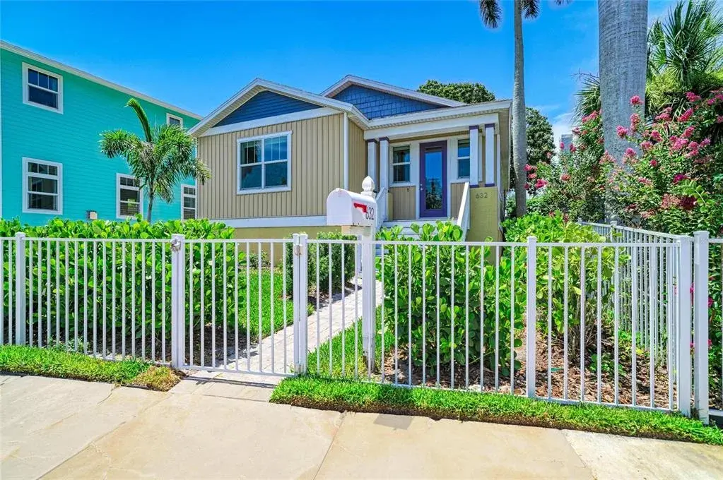 Property for sale at 632 VIRGINIA DRIVE, BRADENTON, FL, 34205