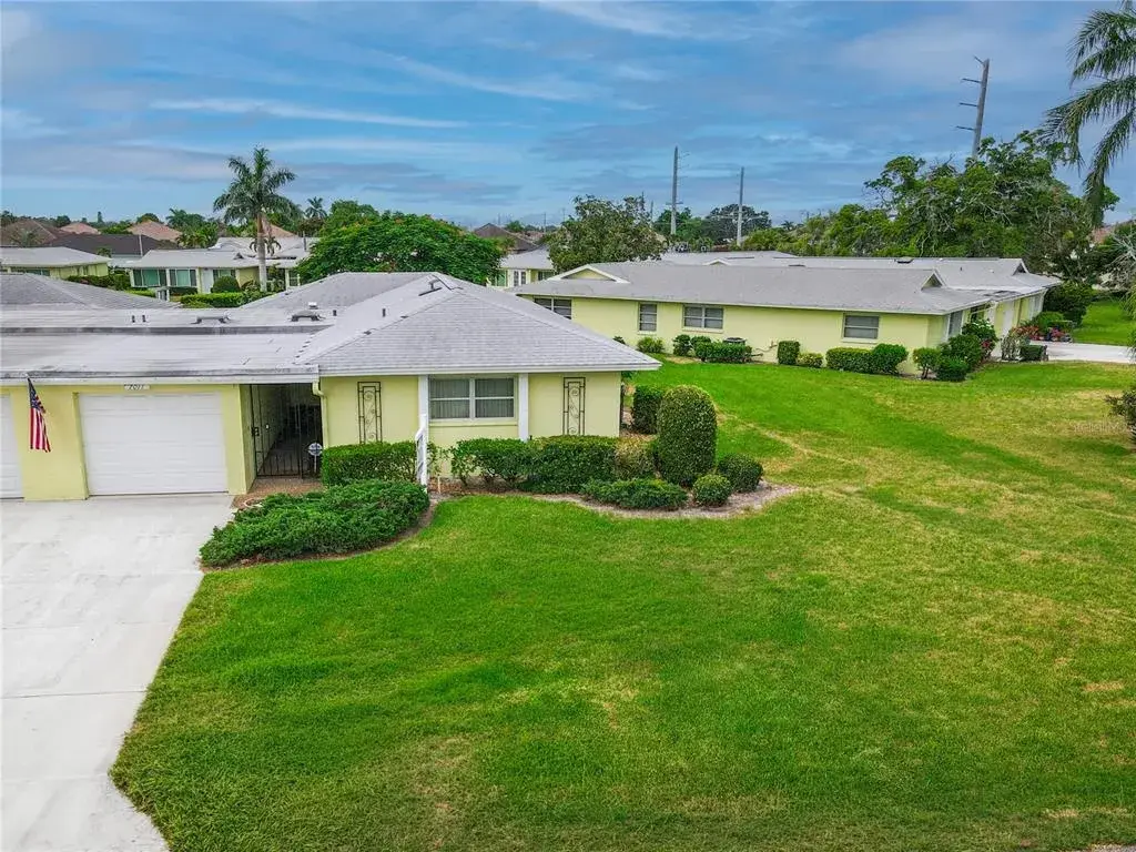 Property for sale at 7011 10TH AVENUE W, BRADENTON, FL, 34209