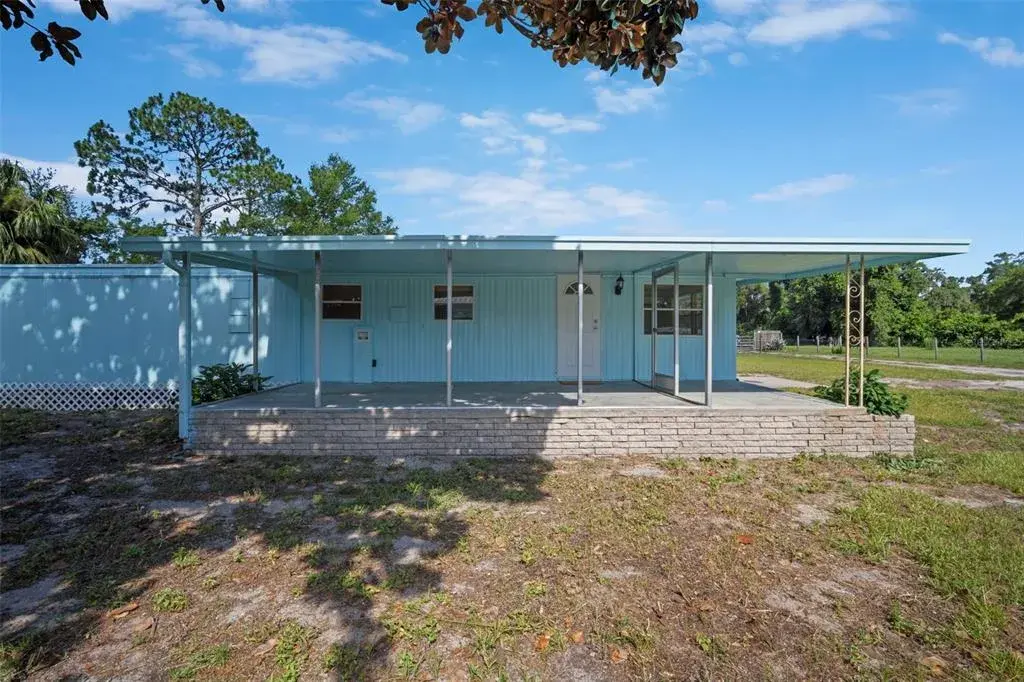 Property for sale at 1389 NW 7TH LANE, LAKE PANASOFFKEE, FL, 33538