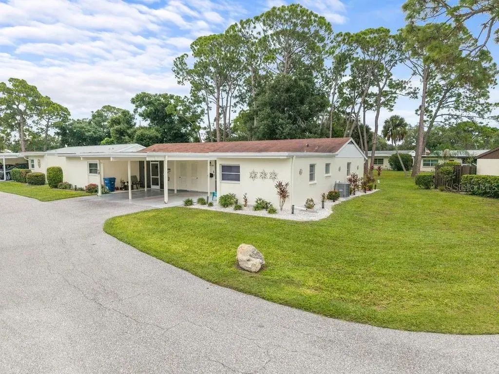 Property for sale at 3524 GREEN VIEW COURT UNIT 49, SARASOTA, FL, 34231