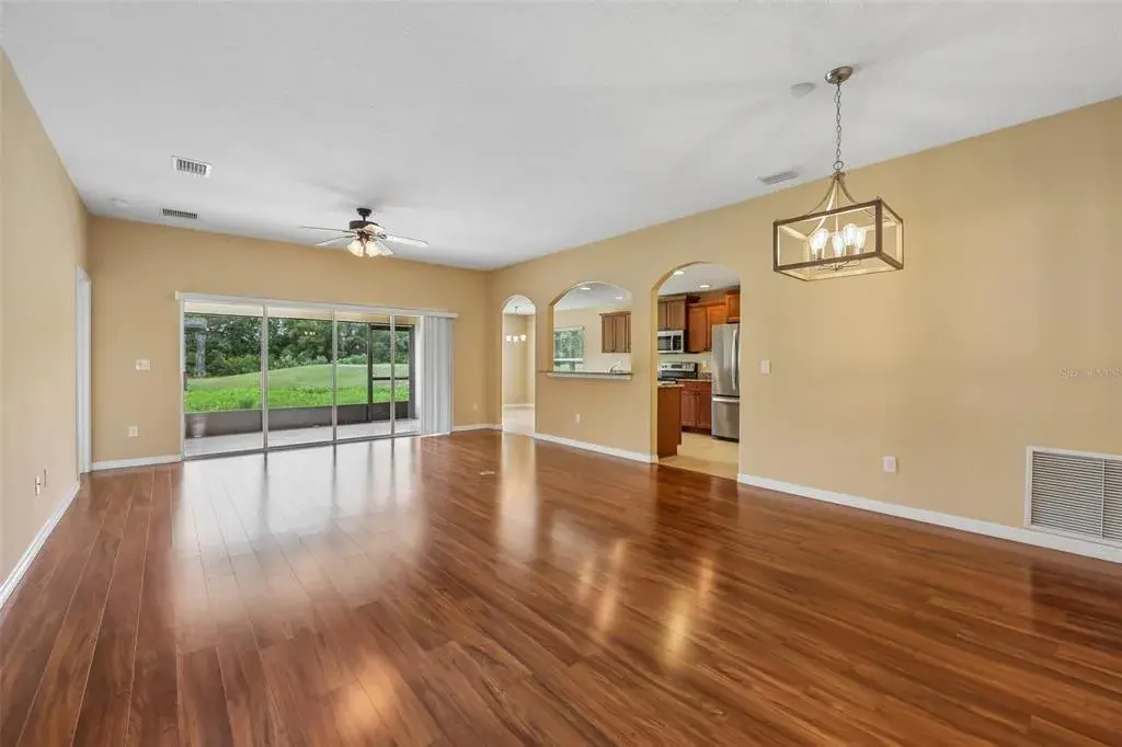 Property for sale at 4025 ARLINGTON RIDGE BOULEVARD, LEESBURG, FL, 34748