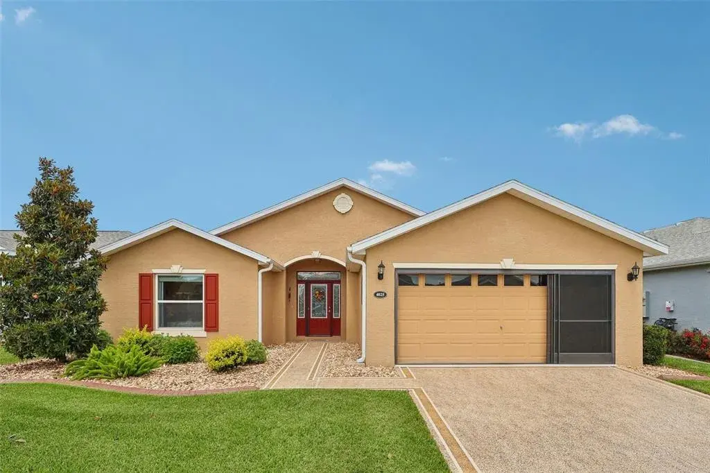 Property for sale at 4025 ARLINGTON RIDGE BOULEVARD, LEESBURG, FL, 34748