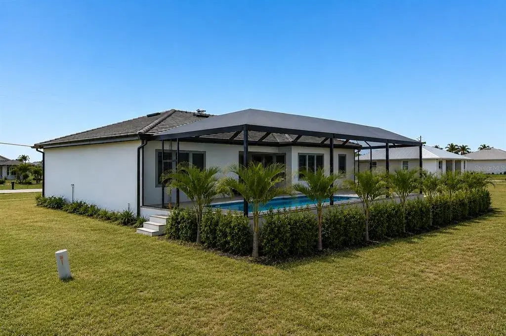 Virtual Rendering of Landscaping