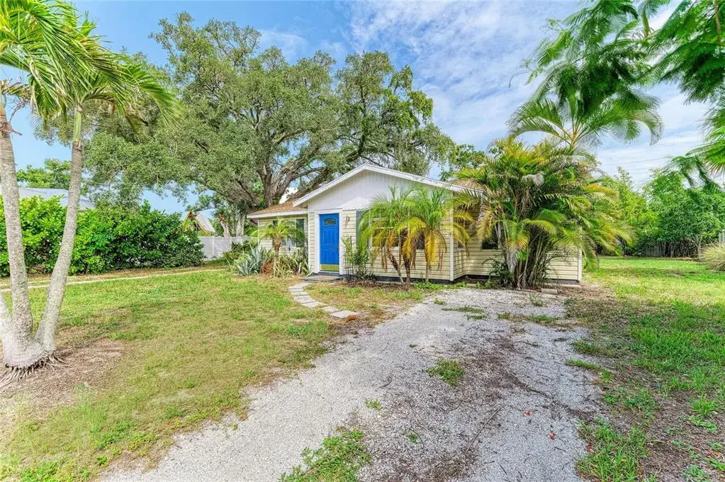 Property for sale at 1300 LOMA LINDA COURT, SARASOTA, FL, 34239