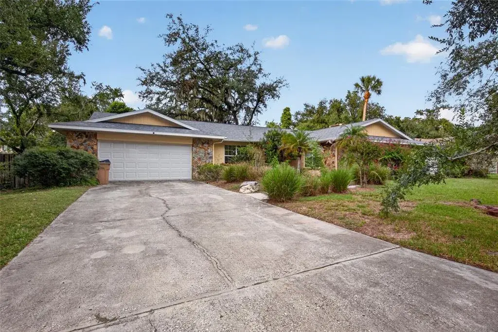Property for sale at 531 GARRARD DRIVE, TEMPLE TERRACE, FL, 33617