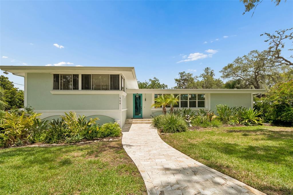 Property for sale at 904 BAYSHORE DRIVE, TARPON SPRINGS, FL, 34689