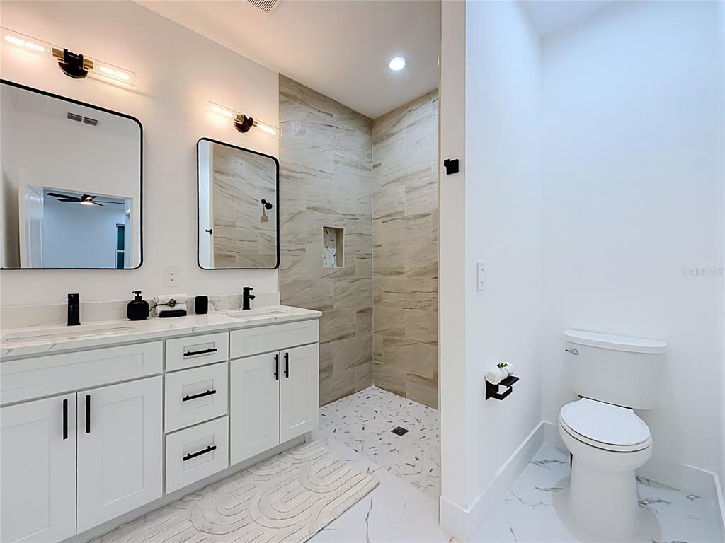 Property for sale at 7107 BLEDSOE AVENUE, ORLANDO, FL, 32810