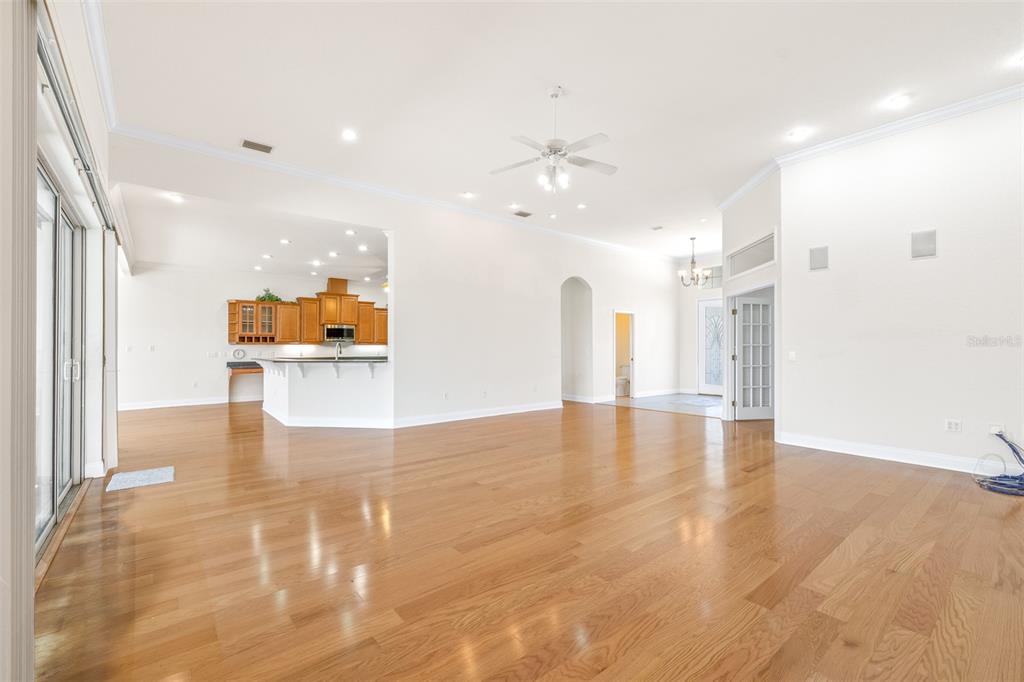 Property for sale at 6779 HUNTINGTON HILLS BOULEVARD, LAKELAND, FL, 33810