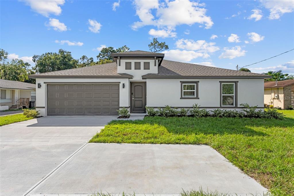 Property for sale at 922 S COUNTY ROAD 419, CHULUOTA, FL, 32766