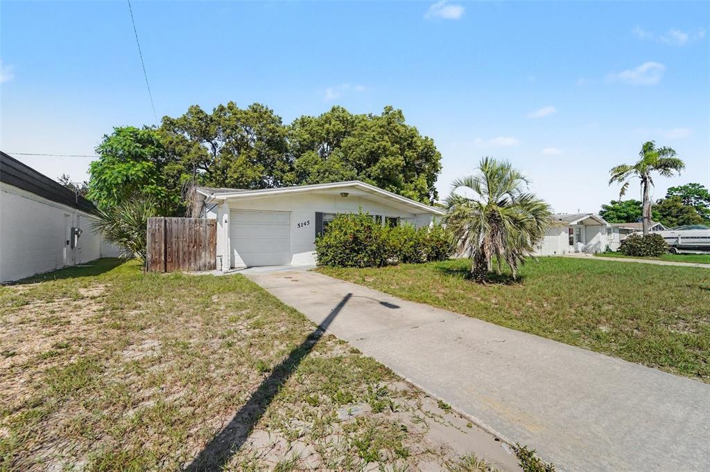 Property for sale at 5145 MANOR DRIVE, NEW PORT RICHEY, FL, 34652