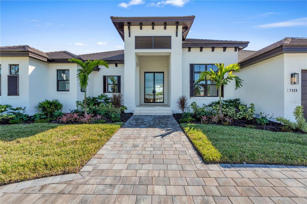 Property for sale at 7125 WESTMORELAND DRIVE, SARASOTA, FL, 34243