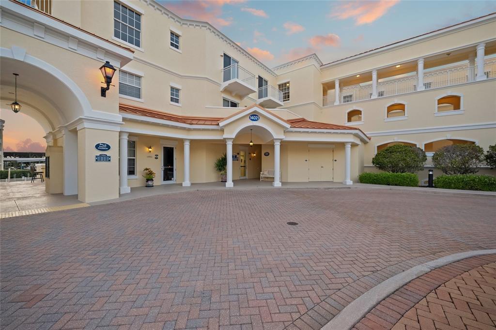 Property for sale at 14021 BELLAGIO WAY UNIT 309, OSPREY, FL, 34229