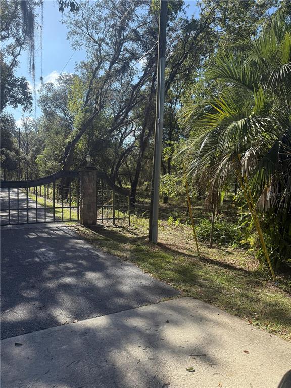 Property for sale at SE 112 PLACE, OCKLAWAHA, FL, 32179