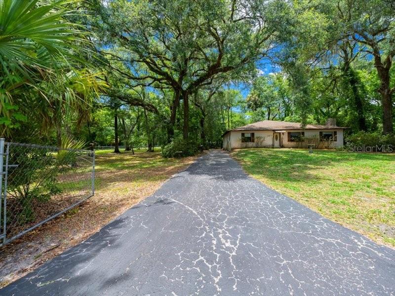 Property for sale at 495 & 499 N ROBIN HOOD ROAD, INVERNESS, FL, 34450