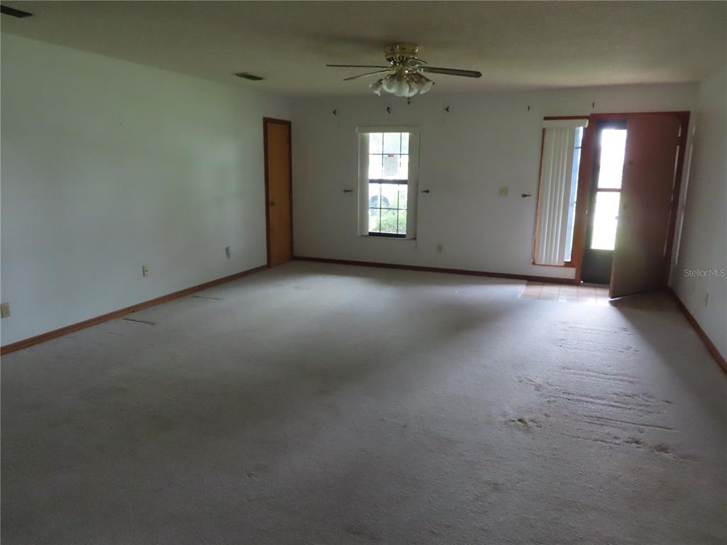 Property for sale at 2016 AMESBURY DRIVE, AUBURNDALE, FL, 33823