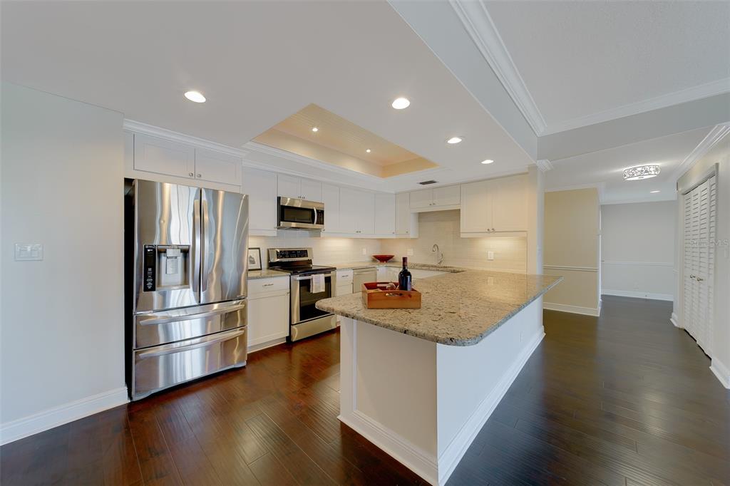 Property for sale at 8 BELLEVIEW BOULEVARD UNIT 308, BELLEAIR, FL, 33756