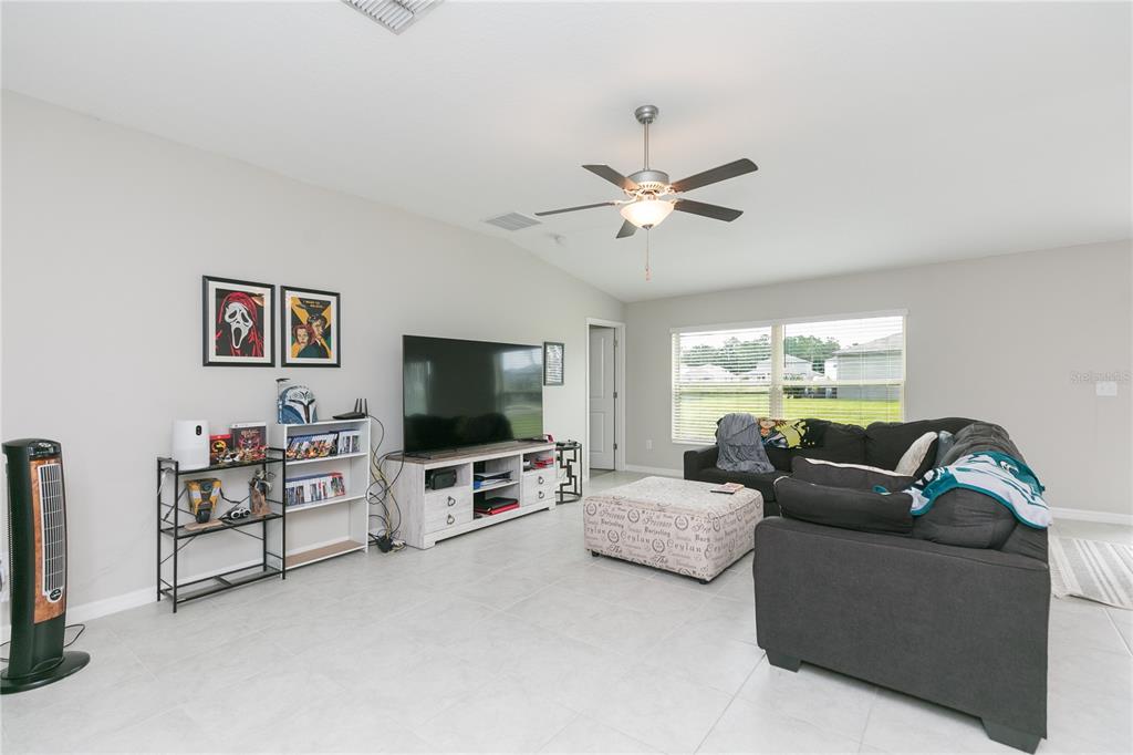 Property for sale at 13608 WILLOW BLUESTAR LOOP, RIVERVIEW, FL, 33579