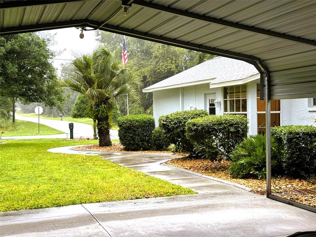 CARPORT