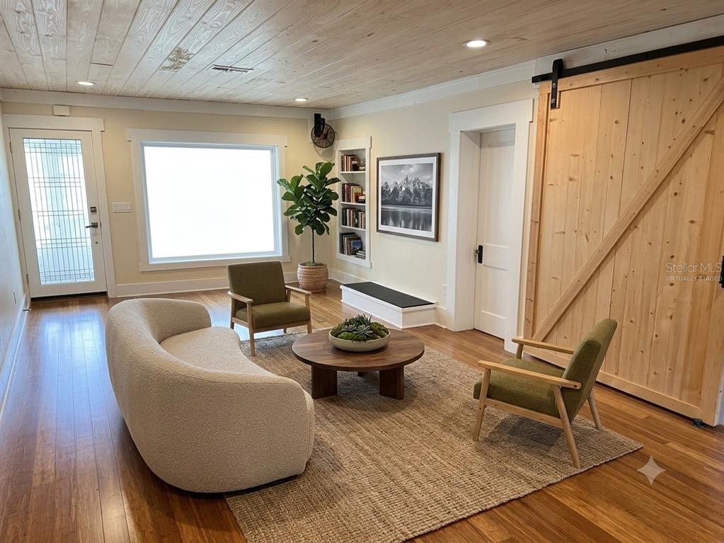 GREAT ROOMVIRTUALLY STAGED